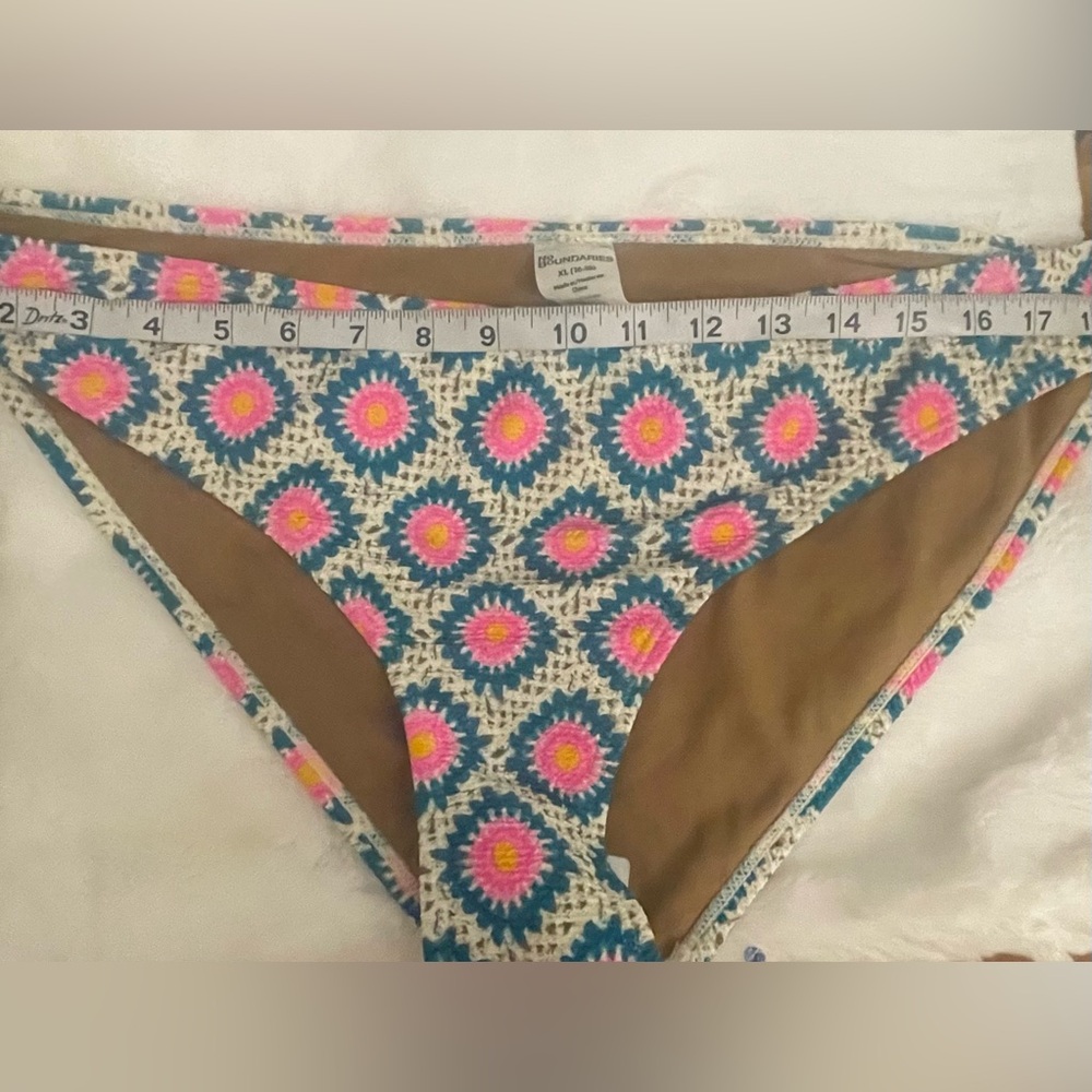 ππ©΅πNo Boundaries Pink and Blue Patterned Bikini Bottom - Picture 4 of 8